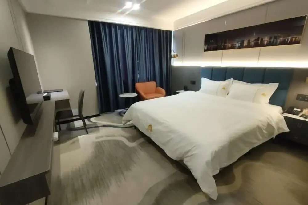 Чжаоцин: Dengfeng Hotel (Jiefang North Road Branch)