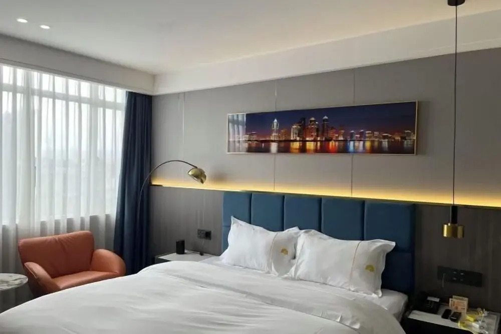 Чжаоцин: Dengfeng Hotel (Jiefang North Road Branch)