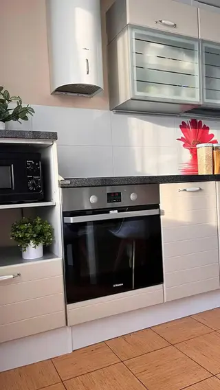 Красноярск: Династия на улице Весны 25