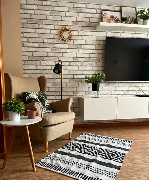 Красноярск: Династия на улице Весны 25