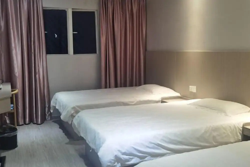 Фучжоу: Leju Express Hotel