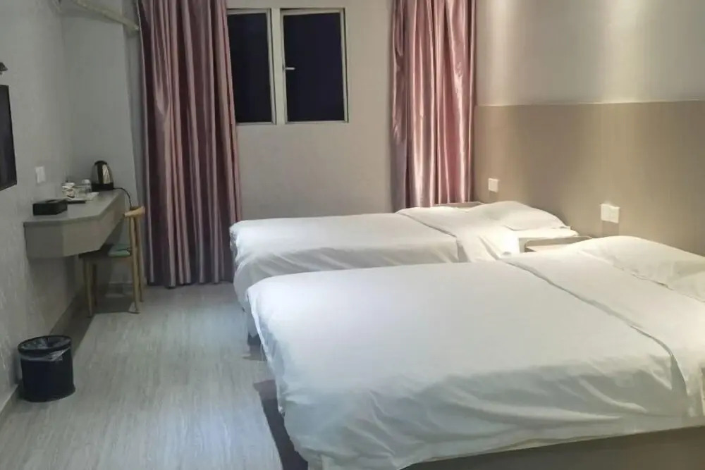 Фучжоу: Leju Express Hotel