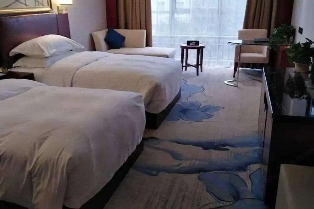 Юнчжоу: Starshar Hotel