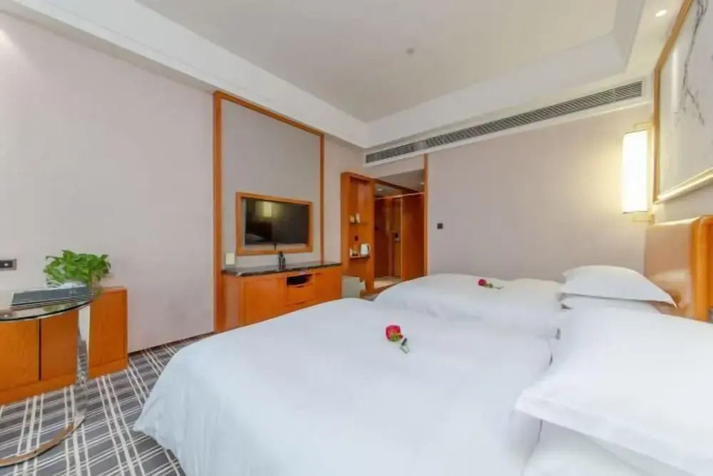 Юнчжоу: Starshar Hotel
