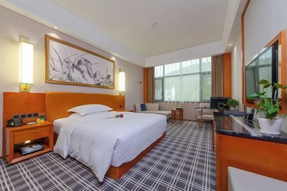 Юнчжоу: Starshar Hotel