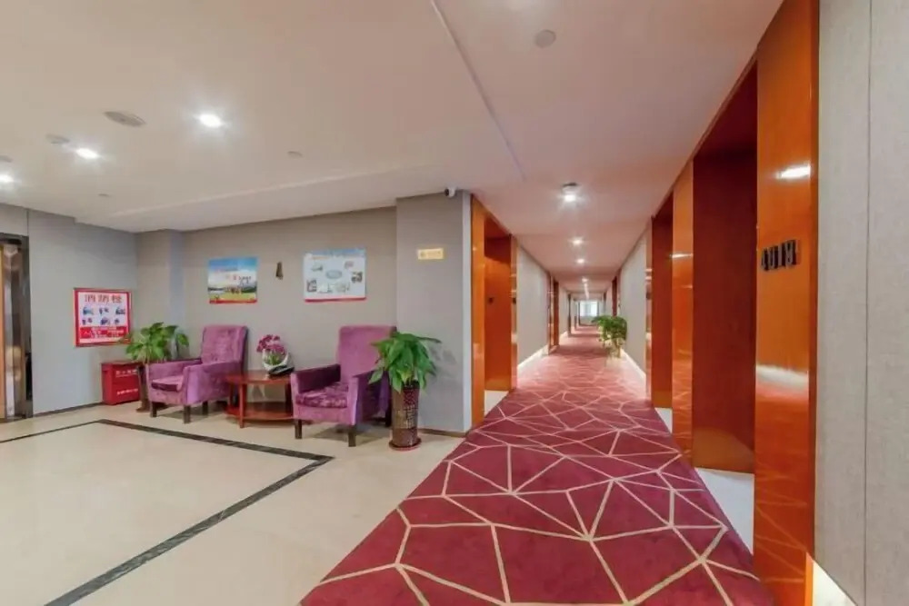 Юнчжоу: Starshar Hotel