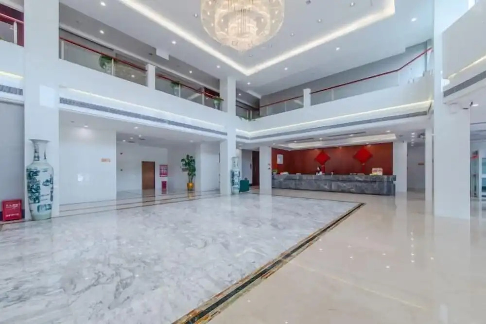 Юнчжоу: Starshar Hotel