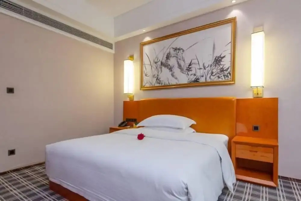 Юнчжоу: Starshar Hotel