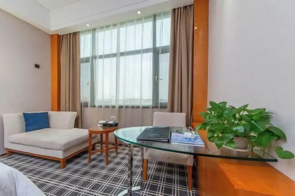 Юнчжоу: Starshar Hotel