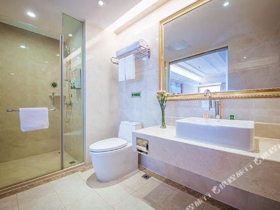 Ухань: Vienna International Hotel (Wuhan Tianhe Airport Panlongcheng Songjiagang Metro Station)