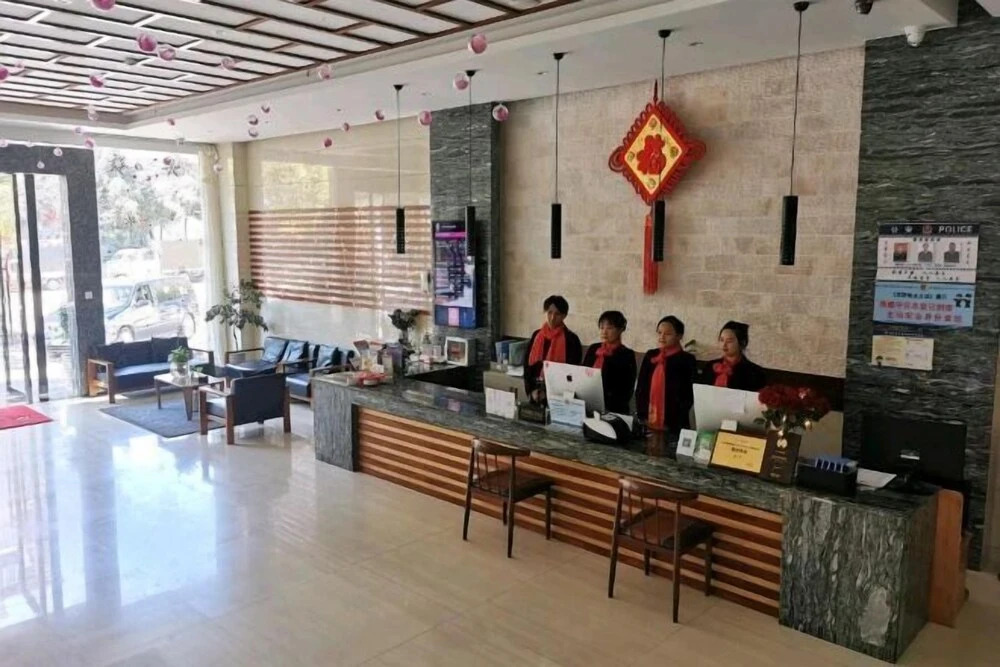 Пуэр: Manlin Hotel