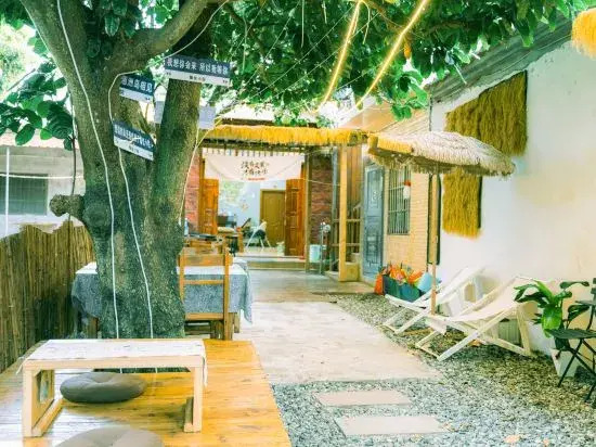 Бэйхай: Weizhou Island Xinyi Courtyard (Catholic Church Shell Beach Branch)