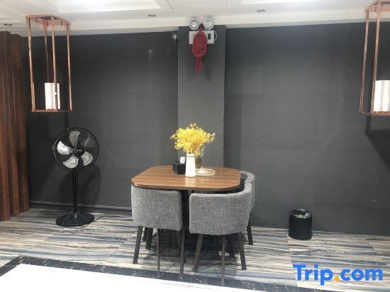 Лунъянь: Tianlong Apartment Hotel