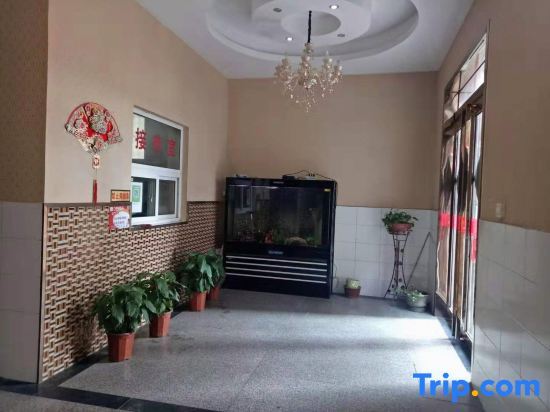 Синьсян: Jiatianxia Hotel