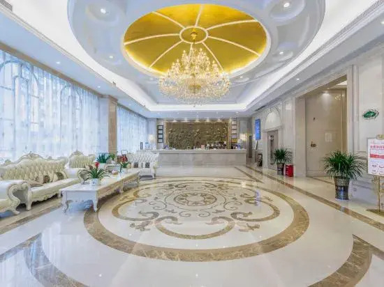 Шаоян: Vienna International Hotel