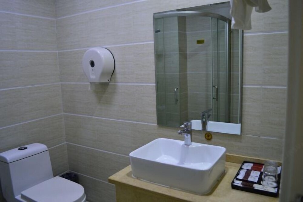 Ичан: Xingshan Luoma Holiday Hotel