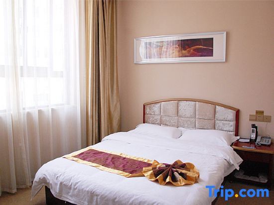 Ичан: Xingshan Luoma Holiday Hotel