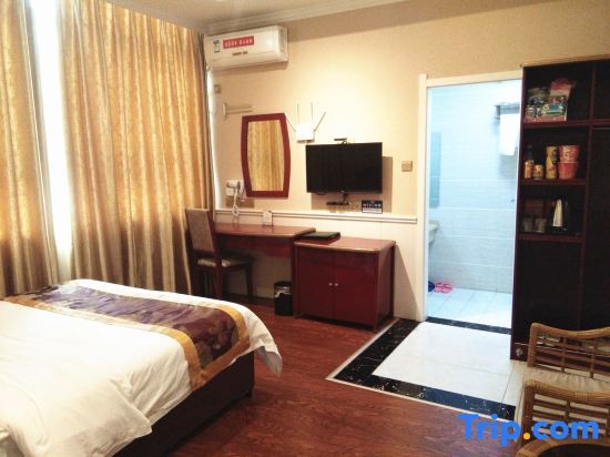 Ичан: Xingshan Luoma Holiday Hotel