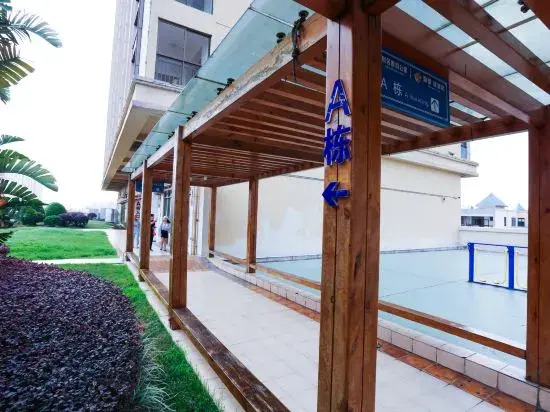Бэйхай: Baisong Apartment Hotel (Beihai Ningchuncheng High-speed Railway Station)