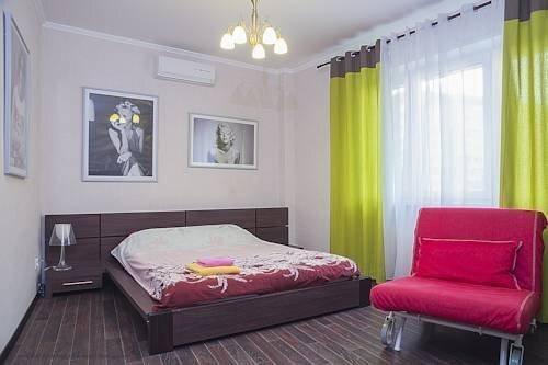 Красноярск: Hotel apartments Elita-Home