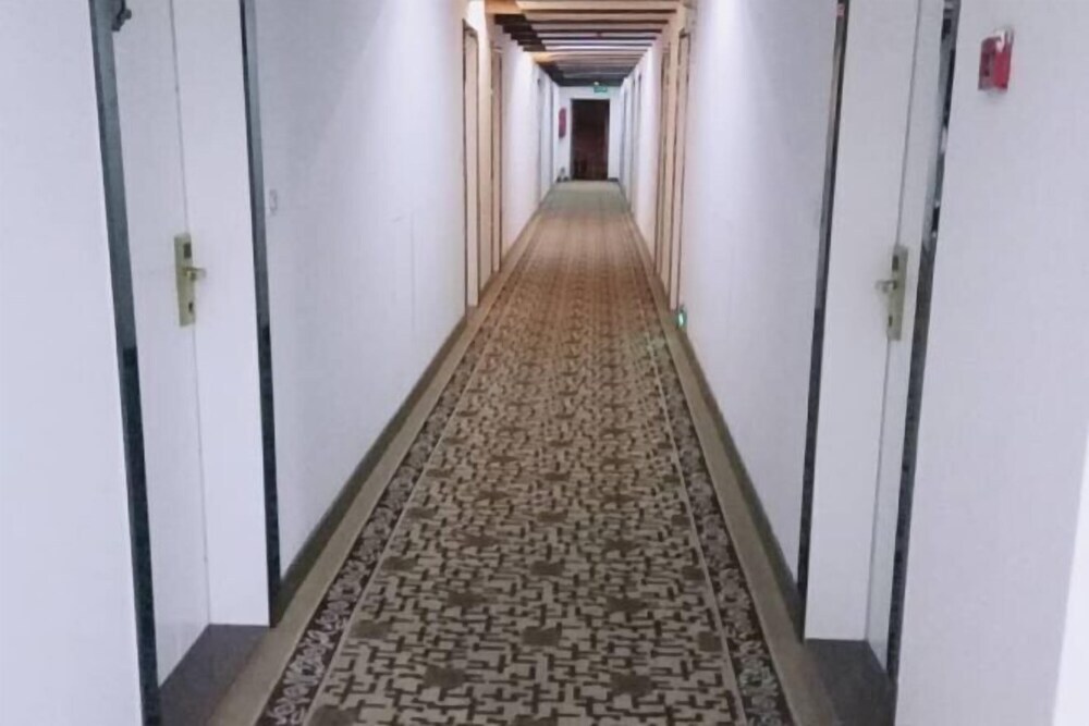 Цзиньюань: Fuhua Hotel