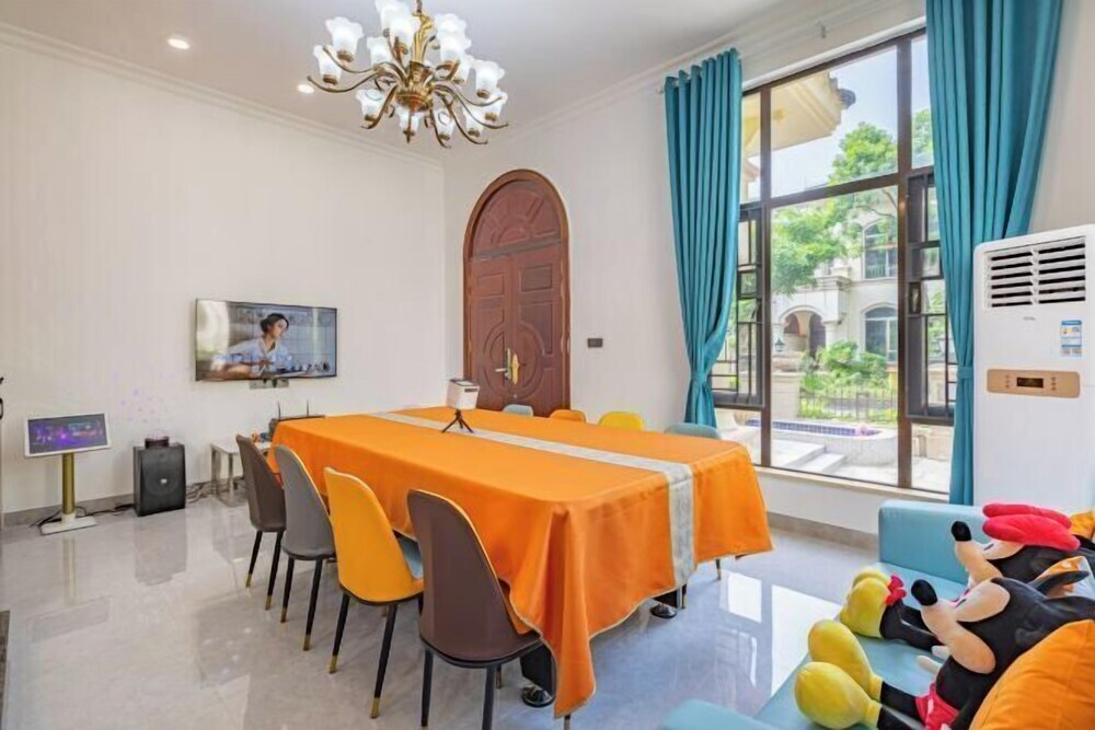 Цзиньюань: Qingyuan Hengda Yilin Yashe Drifting Holiday Villa