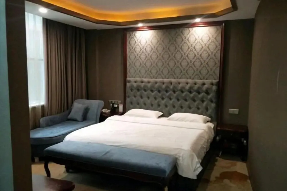 Юнчжоу: Jiaruisi Hotel