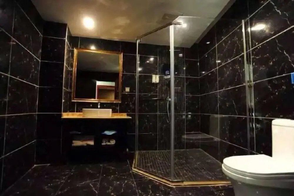 Юнчжоу: Jiaruisi Hotel