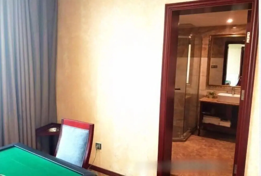 Юнчжоу: Jiaruisi Hotel
