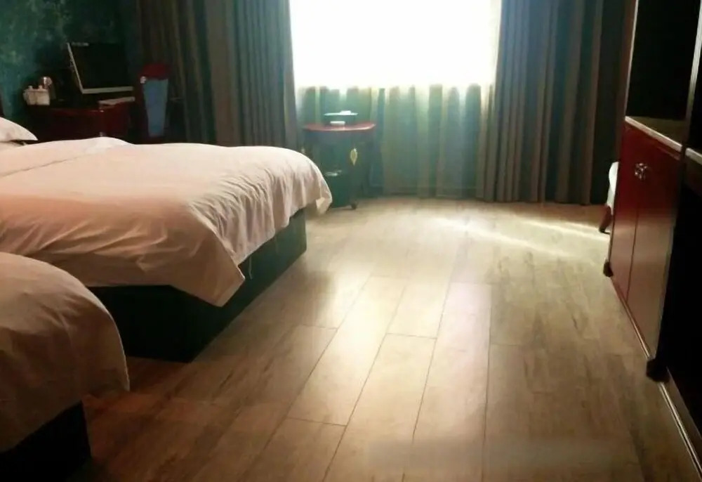 Юнчжоу: Jiaruisi Hotel