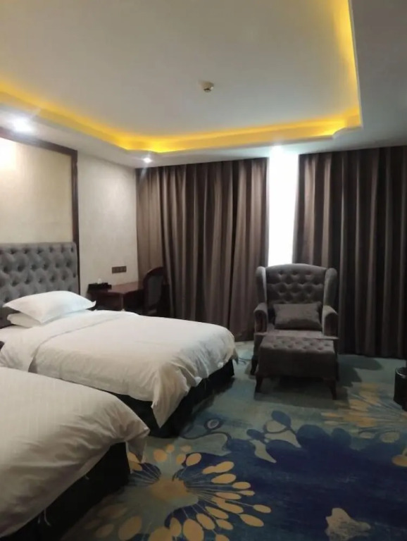 Юнчжоу: Jiaruisi Hotel