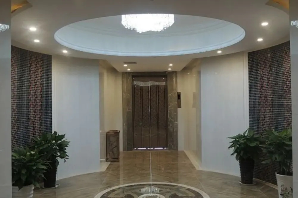 Юнчжоу: Jiaruisi Hotel