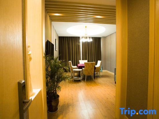 Наньчун: Wise Confidencen Jin Cheng Hotel