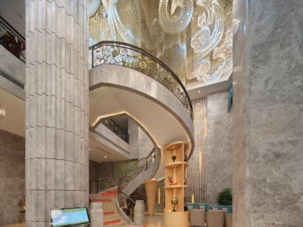 Wise Confidencen Jin Cheng Hotel — фото 2