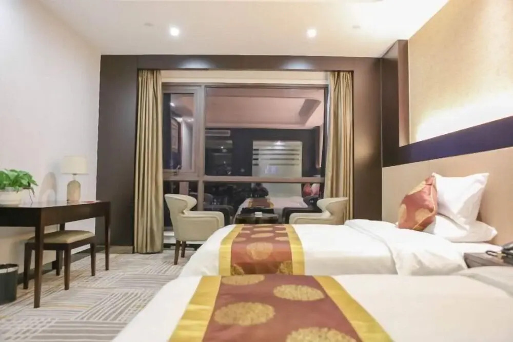 Тайчжоу: Guorui Hotel