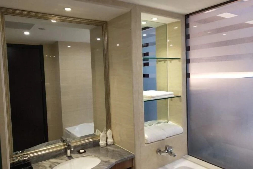 Тайчжоу: Guorui Hotel