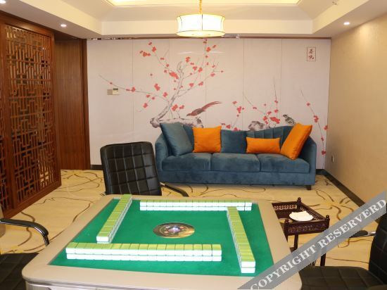 Цюйцзин: Xin Ding Hotel