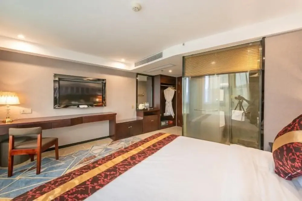 Гуйлинь: Days Inn by Wyndham Business Place Guilin Yishun