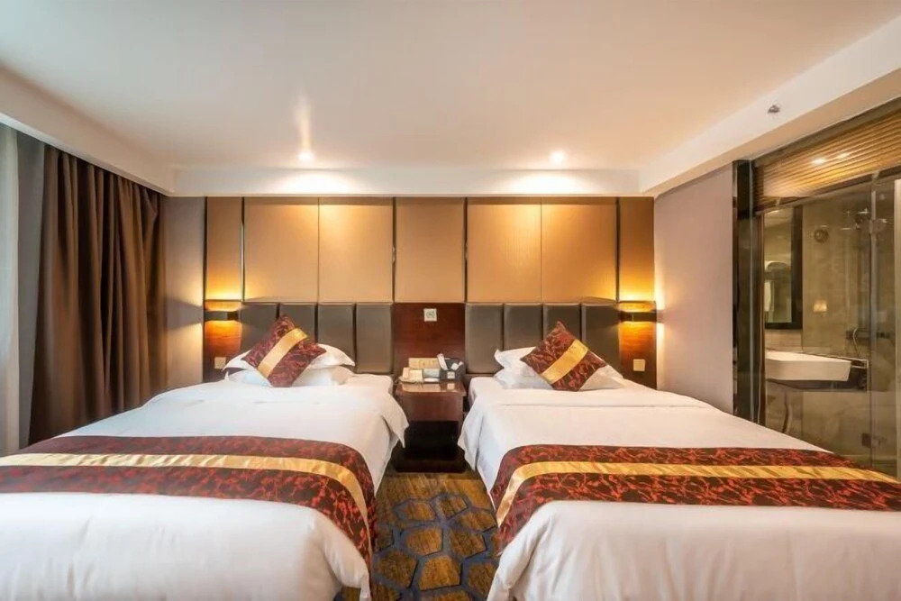 Гуйлинь: Days Inn by Wyndham Business Place Guilin Yishun