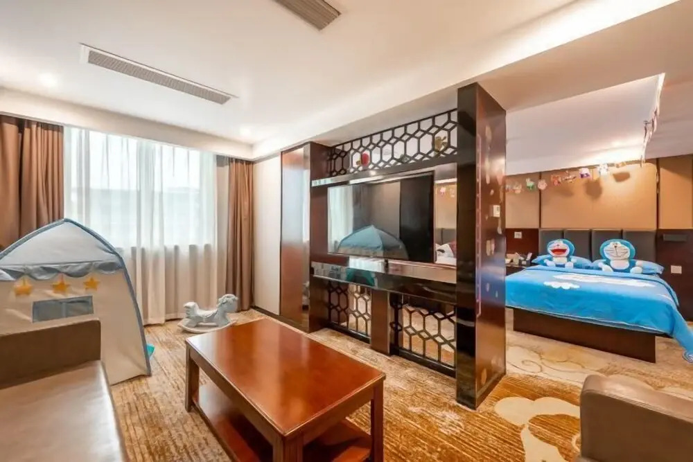 Гуйлинь: Days Inn by Wyndham Business Place Guilin Yishun