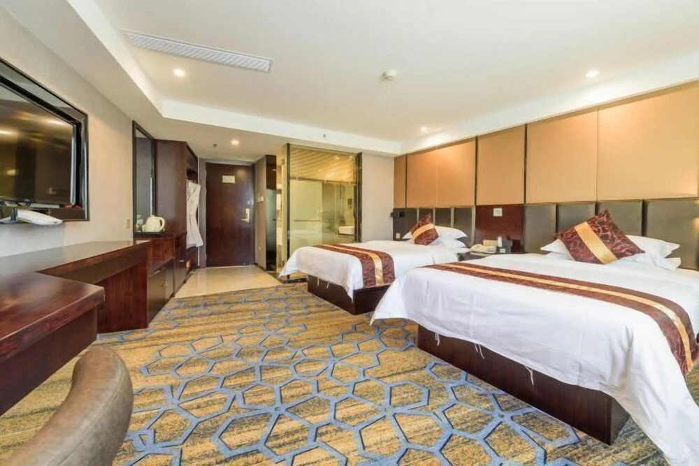 Гуйлинь: Days Inn by Wyndham Business Place Guilin Yishun