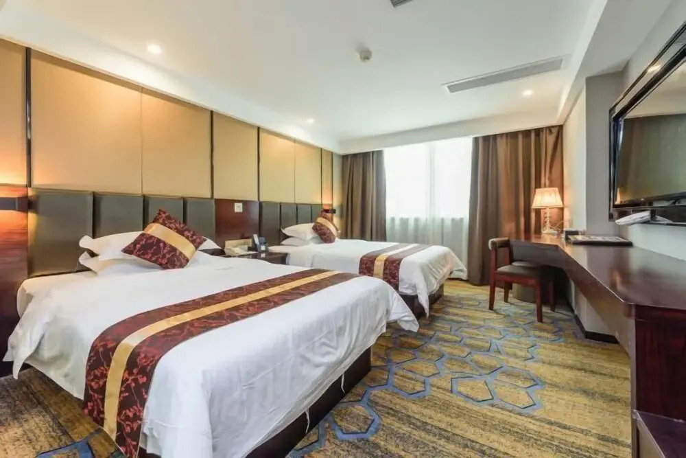 Гуйлинь: Days Inn by Wyndham Business Place Guilin Yishun