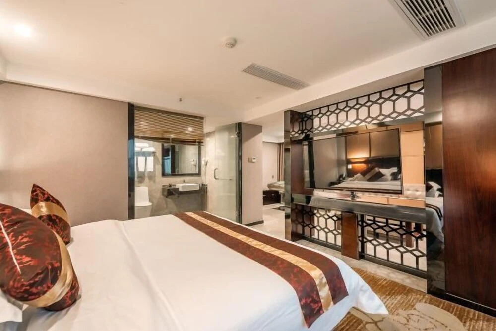 Гуйлинь: Days Inn by Wyndham Business Place Guilin Yishun