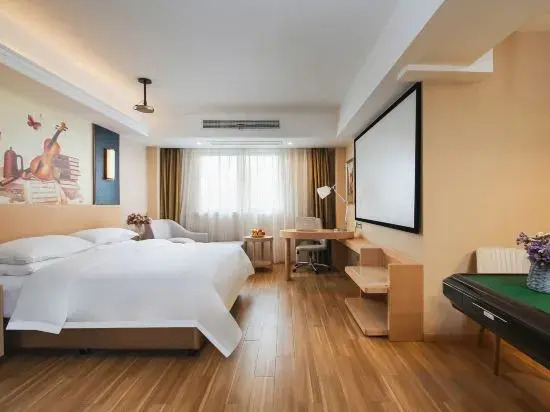 Тайчжоу: Vienna Hotel (Taixing Sports Center)