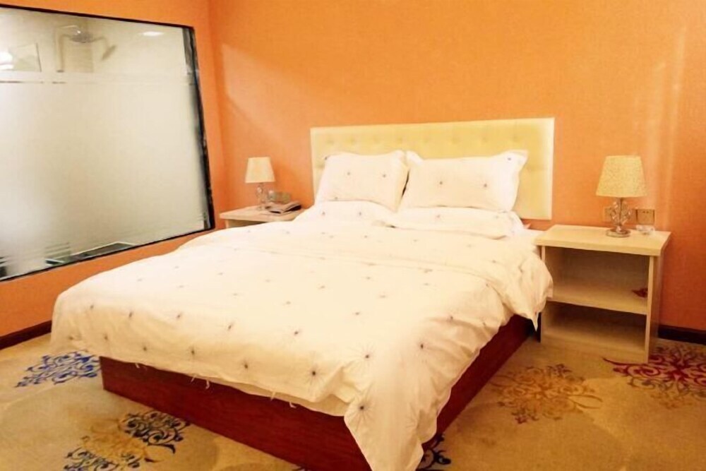 Хэчжоу: Zhaoping Mingdu Hotel