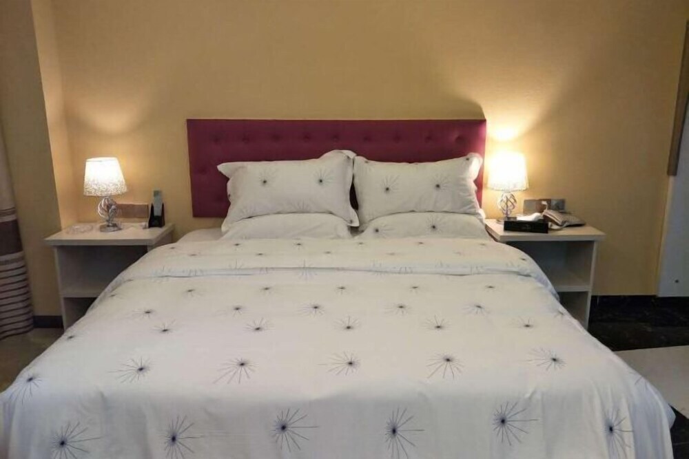 Хэчжоу: Zhaoping Mingdu Hotel