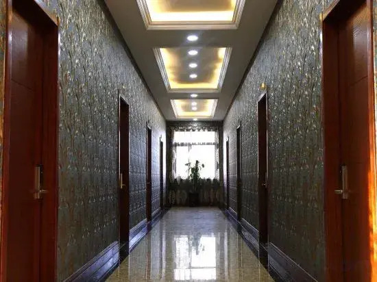 Инкоу: Baishawan Shengshui Jin'an Holiday Hotel
