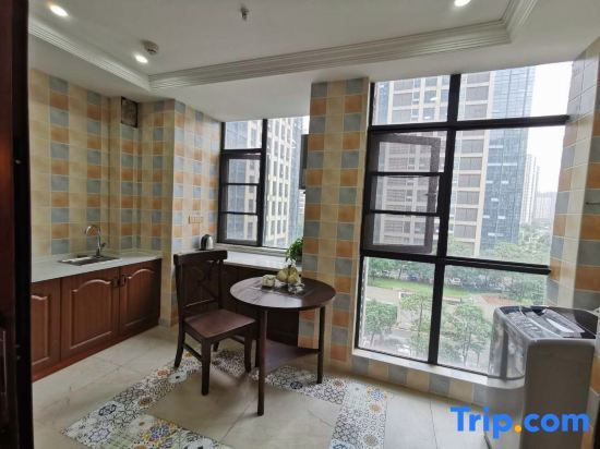 Ухань: Chunshen Hotel(Tan Xinpei Metro Station, Jiangxia District Government, Wuhan)