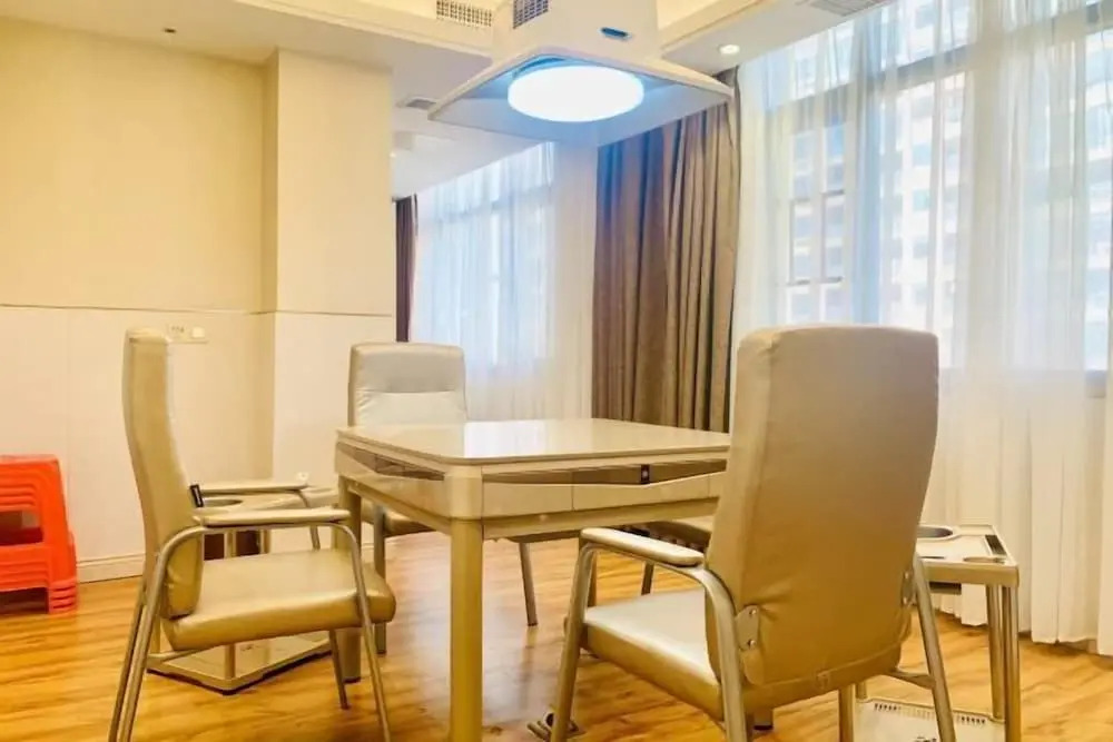Шаоян: Vienna International Hotel (Wugang Shaoyang)