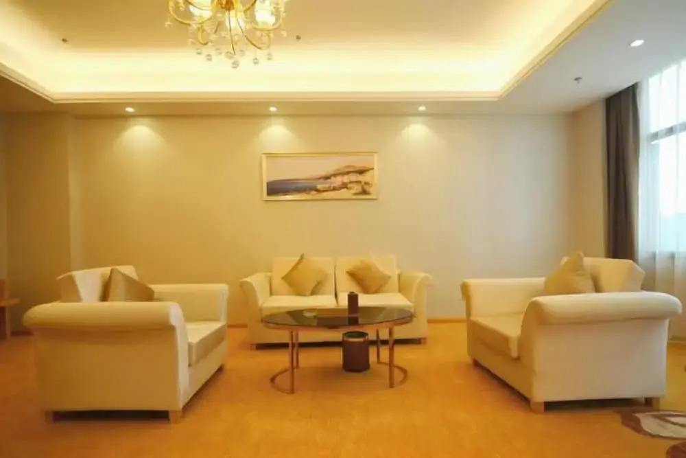 Шаоян: Vienna International Hotel (Wugang Shaoyang)